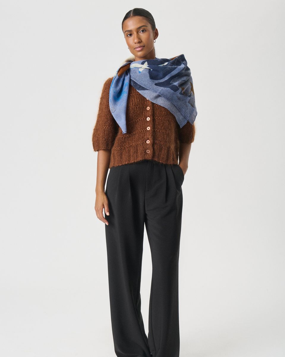 Part Two Felisia Scarf Blue/Cognac Leaf Print 