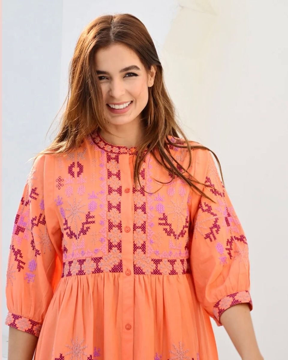 Anouska Love Shack Nabonne Kjole med Broderier Orange
