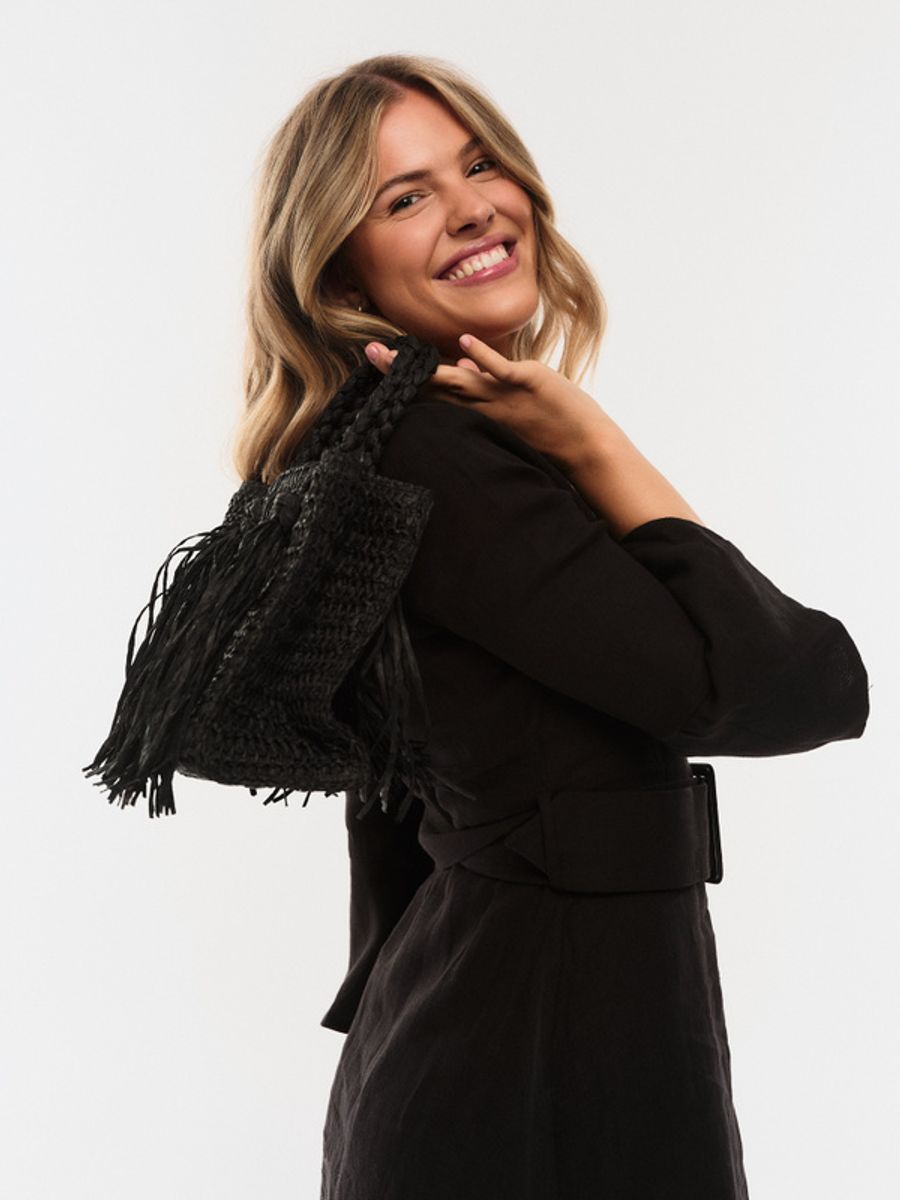 Ella and il Sigrid Straw Bag Black 