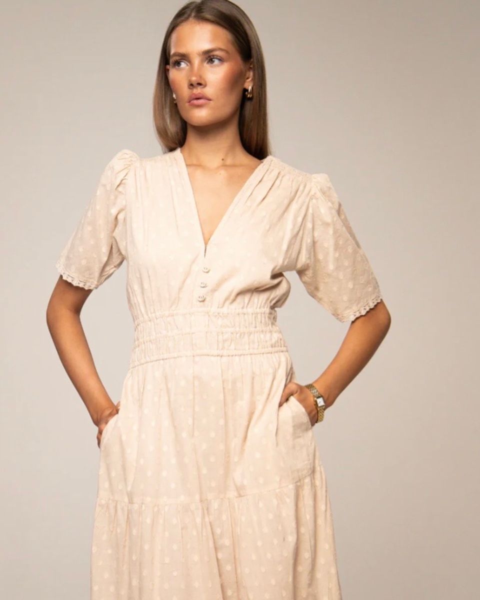 MISSMAYA Mina Dress Cookiedough 